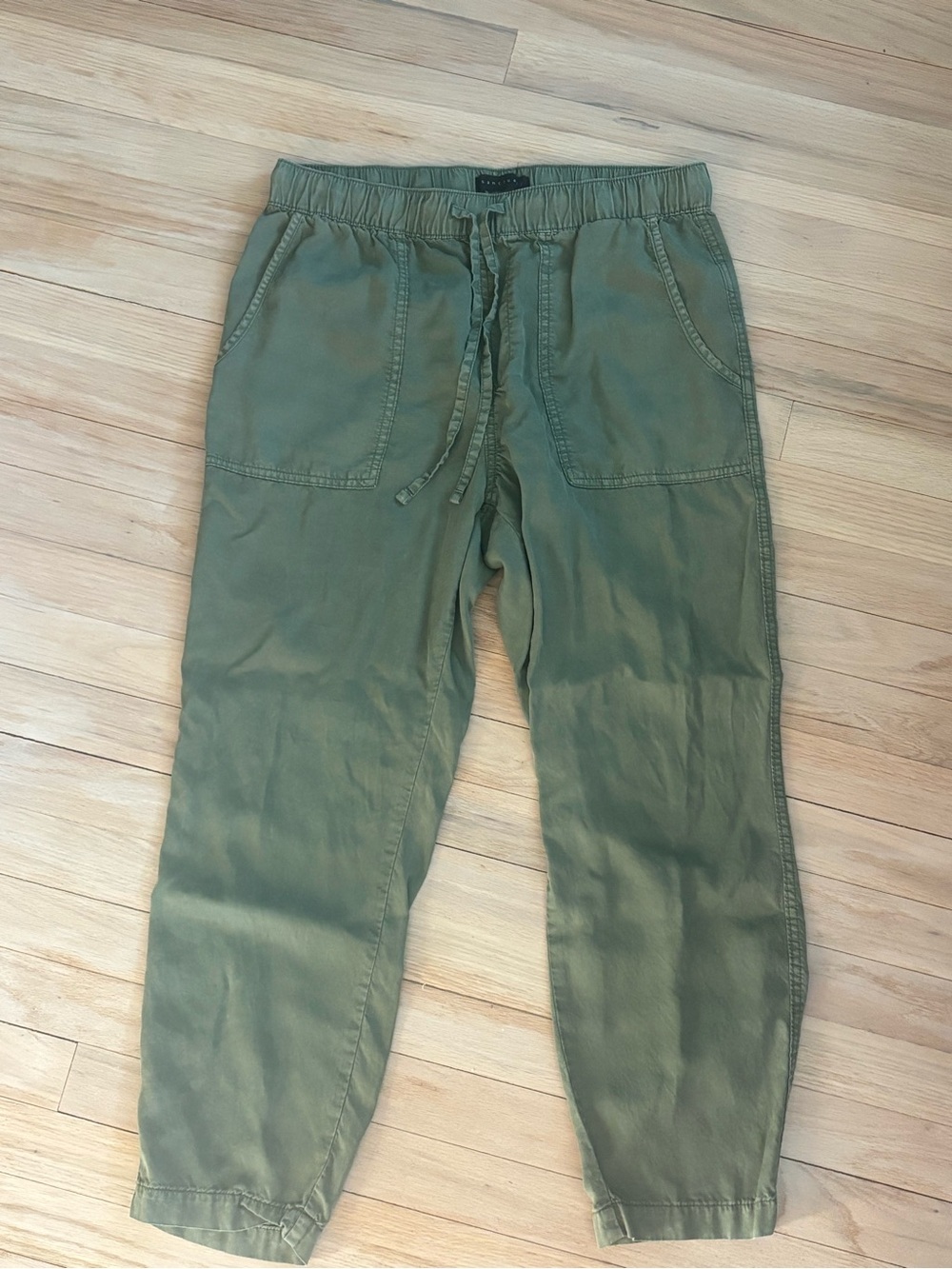 Sanctuary Women’s Olive Drawstring Joggers